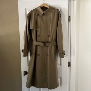 London Fog Limited Edition Trench Coat - Size 40R